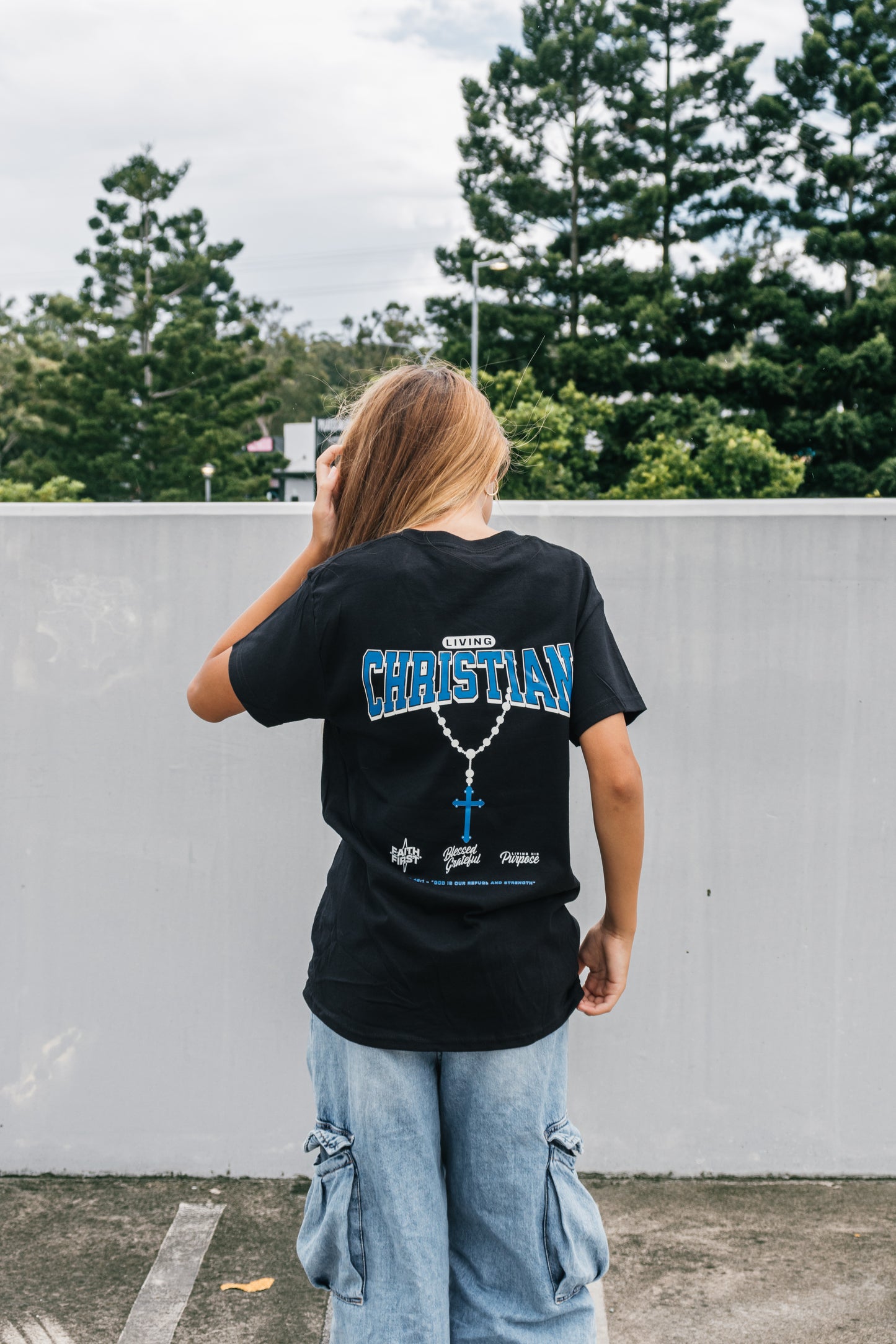 Living Christian, Heavyweight Unisex Crewneck T-shirt