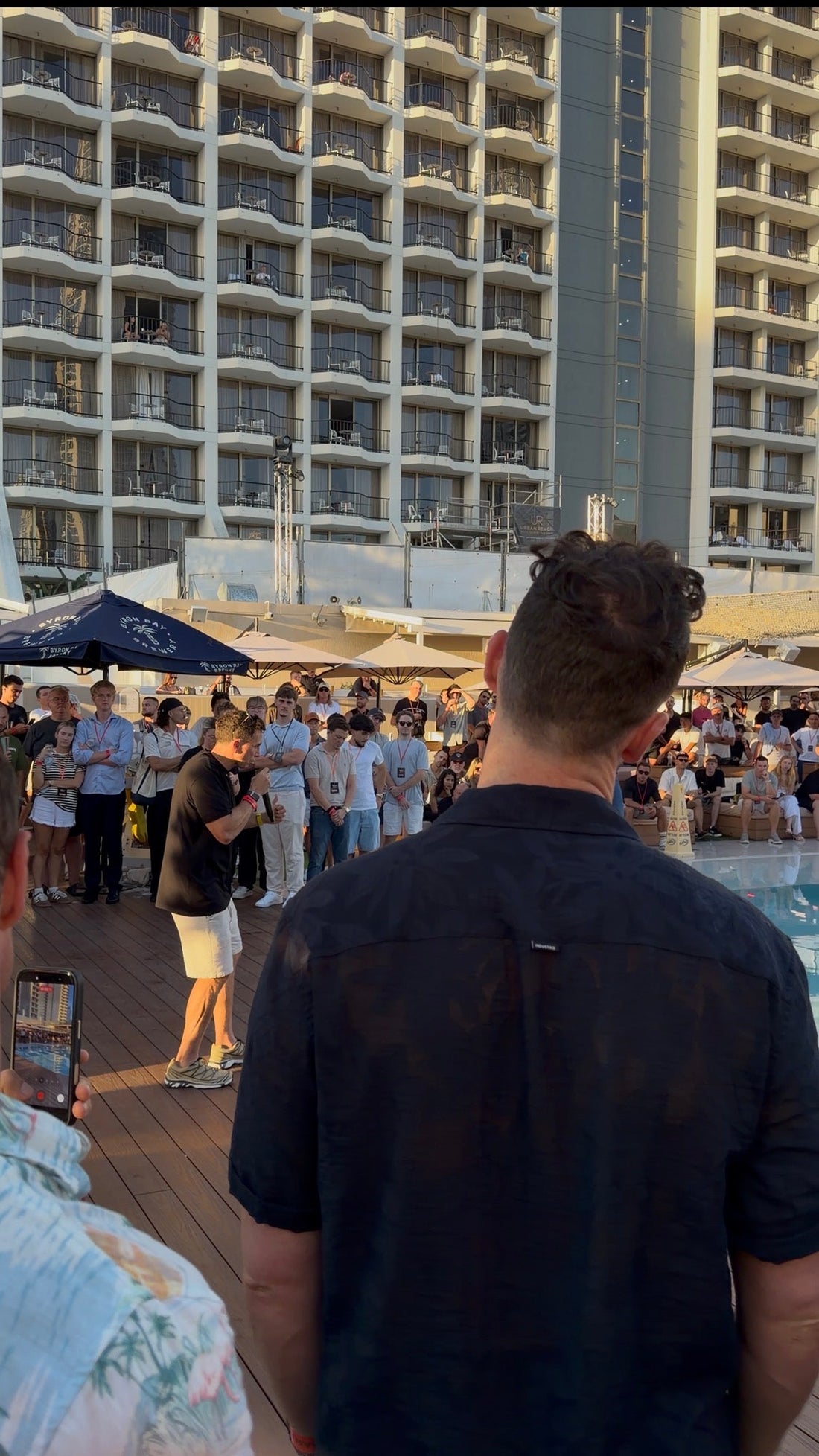 MasterLABoy-Networking with high-level entrepreneurs is one of the fastest ways to accelerate growth, and attending The OneLifeClub on the Gold Coast was easily one of the most valuable rooms I’ve been in.