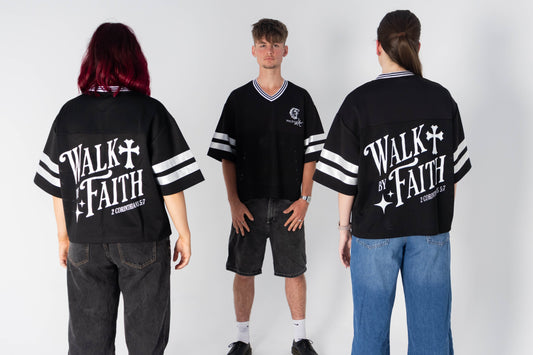 ✝️ The Global Rise of Christian Clothing: Faith Fashion and the MasterLA Movement